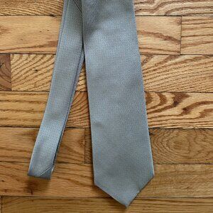Brooks Brothers "346" 100% Silk Tie - EUC, Silver Dotted, $108 Retail